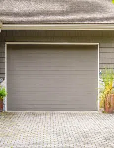 State Garage Doors Tamarac, FL 754-300-1582 - gar-overhead-01